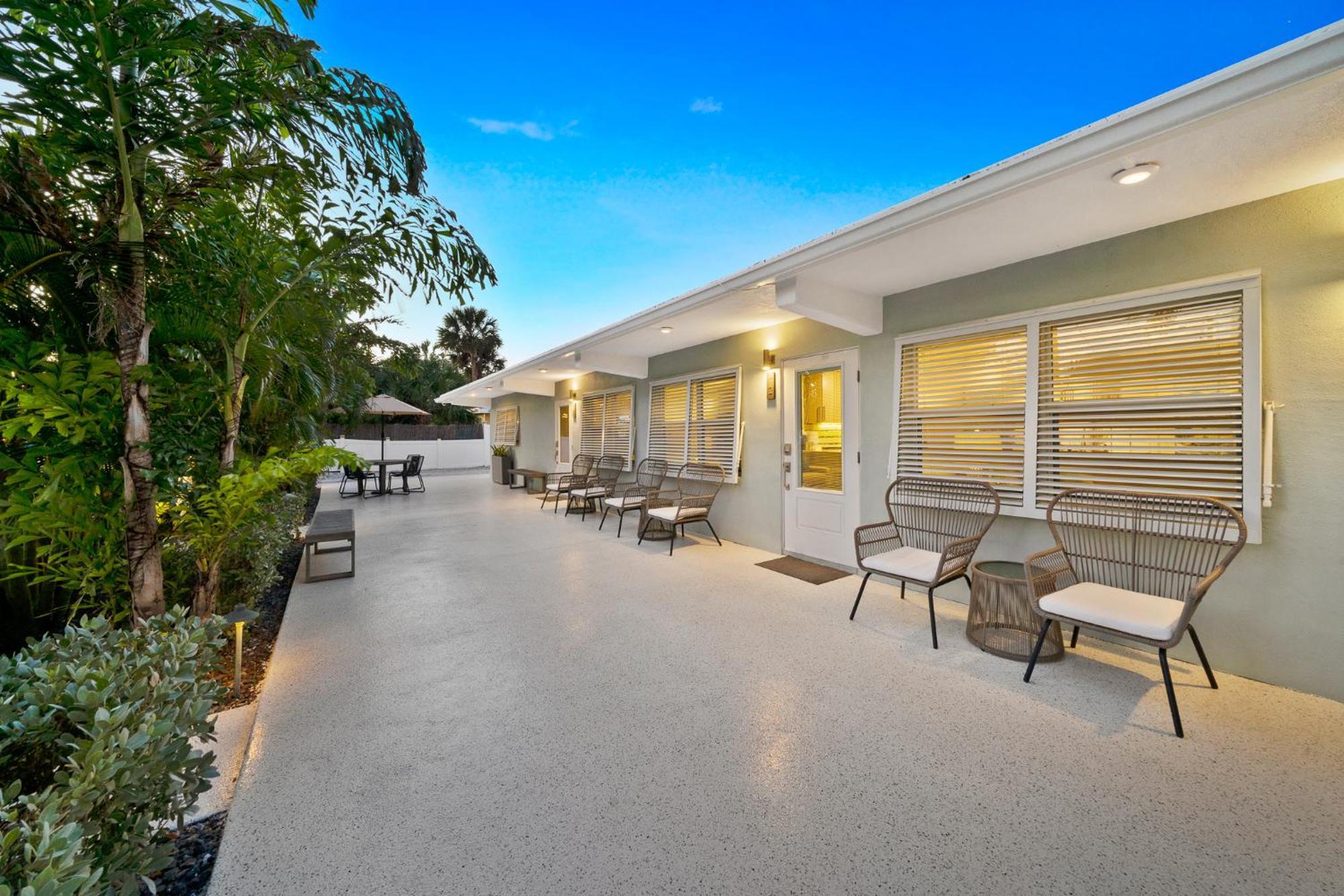 Boutique Vacation Rental Complex At Beach Cocoa Beach Buitenkant foto